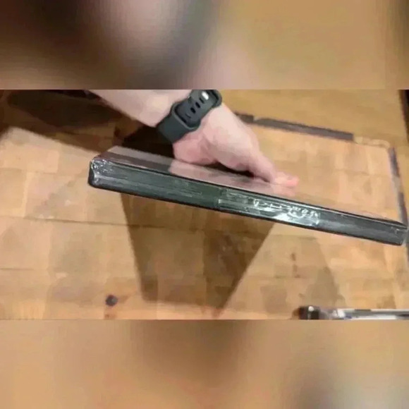 Farscape Season 4 DVD (New) - Picture 3 of 3